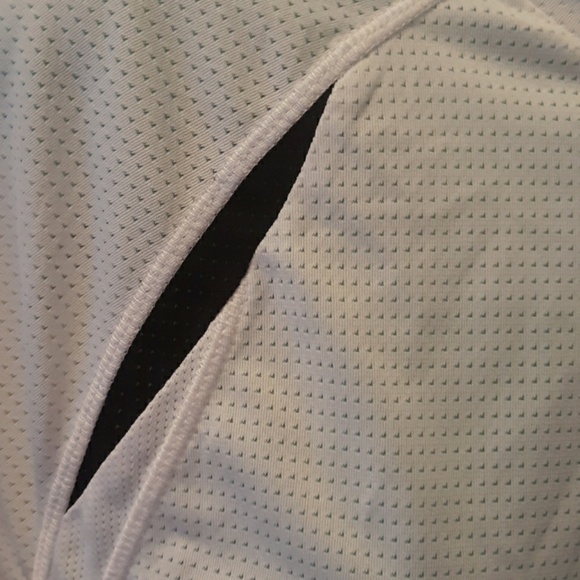 Champion warm weather shirt - Picture 2 of 3